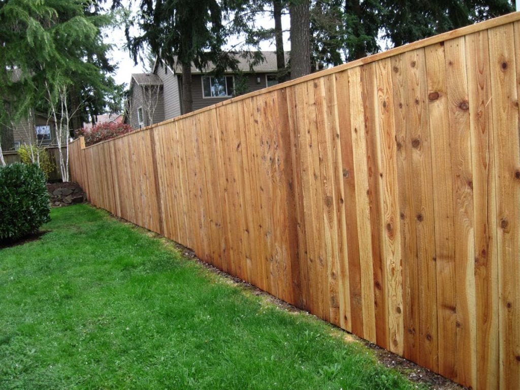 staining of a wood fence in Salem Keizer Oregon