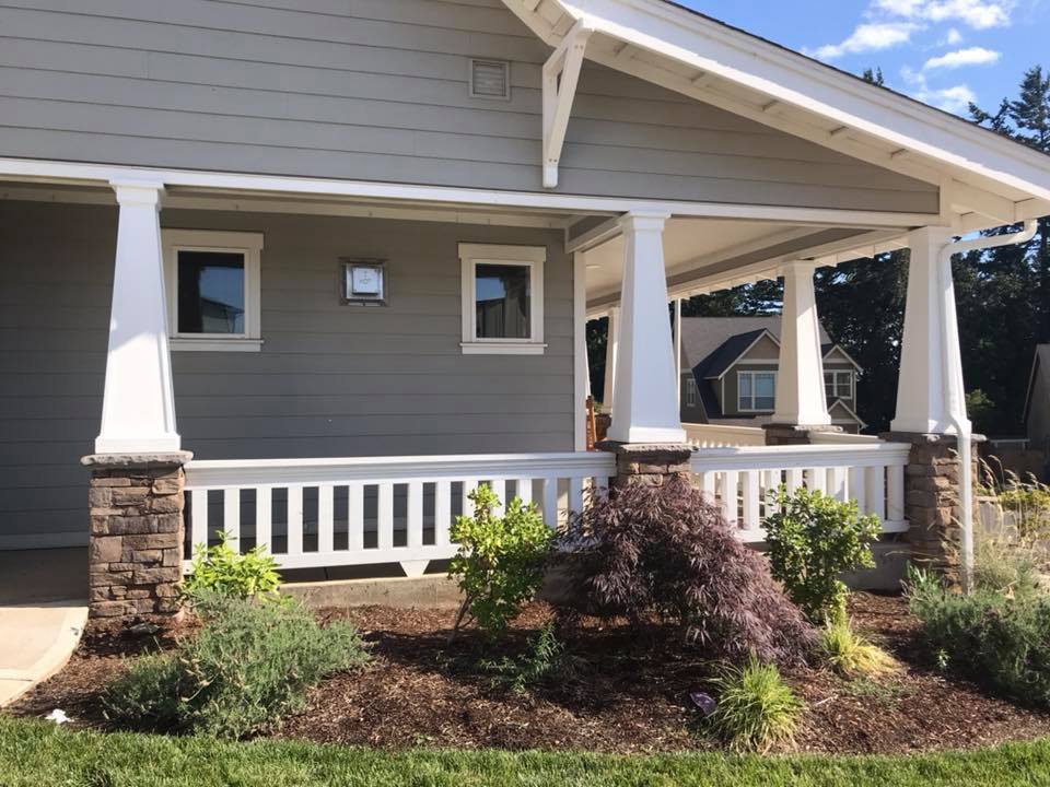 exterior painting craftsman house with railings in Salem Keizer Oregon